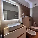 Flh View Elegance - Balcony, Free Parking, Bathtub & Ac Near Coresi Mall Apartment Brasov