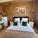 דירה Flh View Elegance - Balcony, Free Parking, Bathtub & Ac Near Coresi Mall *