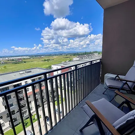 Flh View Elegance - Balcony, Free Parking, Bathtub & Ac Near Coresi Mall Appartement