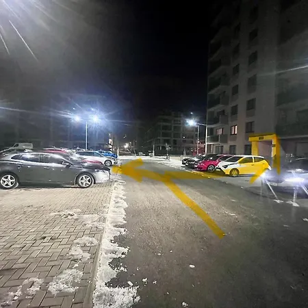 Flh View Elegance - Balcony, Free Parking, Bathtub & Ac Near Coresi Mall