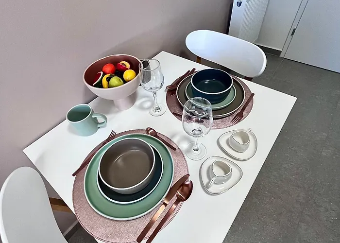 Apartment Flh View Elegance - Balcony, Free Parking, Bathtub & Ac Near Coresi Mall Brasov