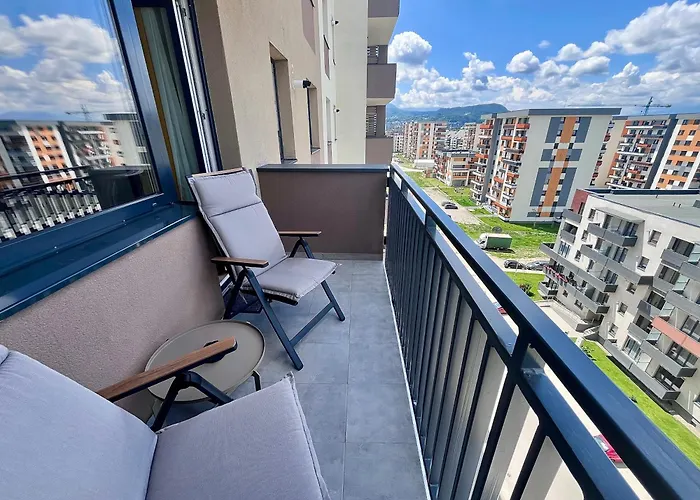 Апартаменты Flh View Elegance - Balcony, Free Parking, Bathtub & Ac Near Coresi Mall Брашов