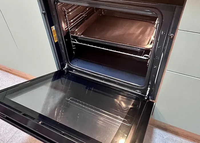 Flh View Elegance - Balcony, Free Parking, Bathtub & Ac Near Coresi Mall Апартаменты Брашов