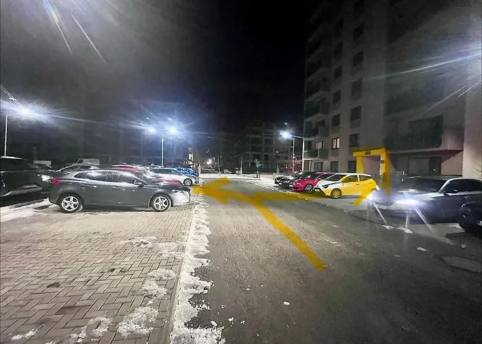 Flh View Elegance - Balcony, Free Parking, Bathtub & Ac Near Coresi Mall